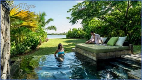 Honeymoon in Mauritius - ToursMaps.com