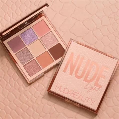 Huda Beauty Makeup Huda Beauty Nude Light Nude Obsessions Eyeshadow Palette Poshmark