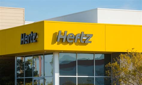 hertz ceo departs  ev troubles