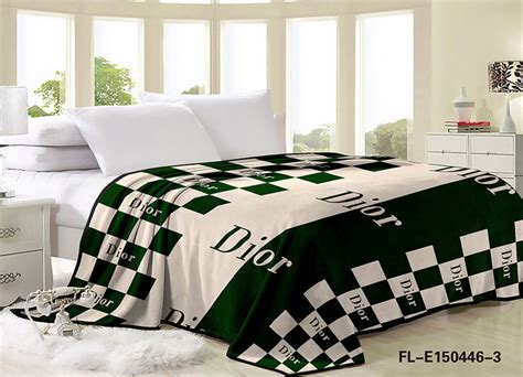 Покрывало на двуспальную кровать 180х210 Dior Ananasko P11150446 ...