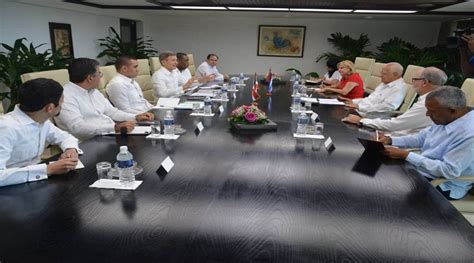 Cuba y República Dominicana fortalecen vínculos bilaterales