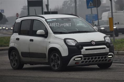 Fiat Panda MY24 Avvistata In Strada Senza Veli La Futura Pandina