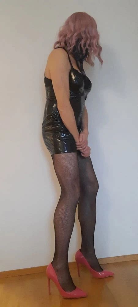 Sissy Sky In Black Latex Dress Nude Pics Xhamster