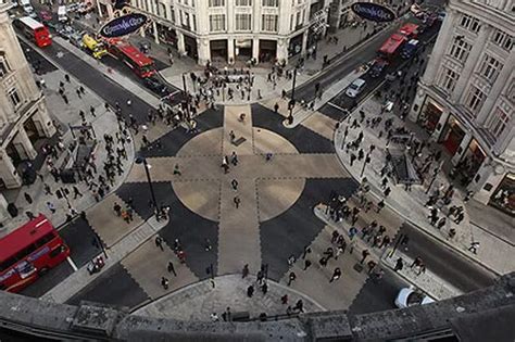 Oxford Circus Gets The X Factor ‎as New Crossing Is Opened Mirror