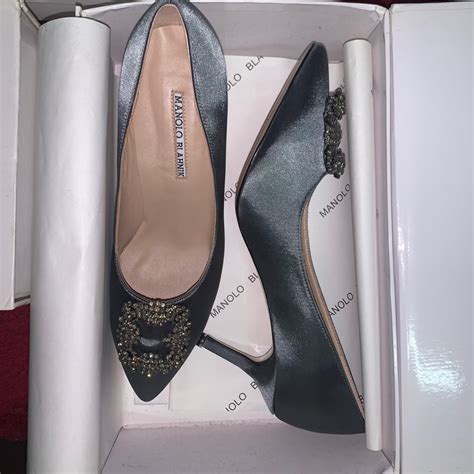 Manolo Blahnik Gray Heels Women S Fashion Footwear Flats Sandals