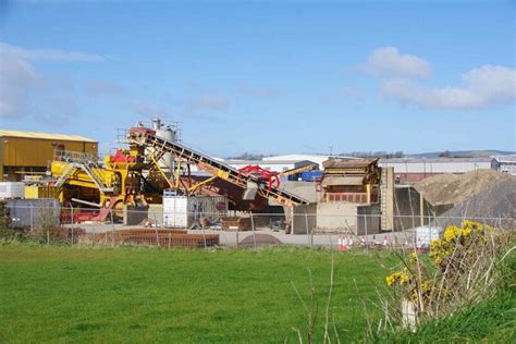 Aggregate Handling And Recycling Centre © Glyn Baker Cc By Sa20