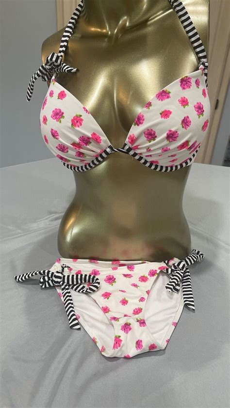 Victoria S Secret Bikini Swimsuit D Small Bottom Ebay