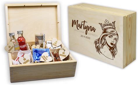 Niezbędnik drewniany Gift4ever z grawerem na urodziny • Cena, Opinie