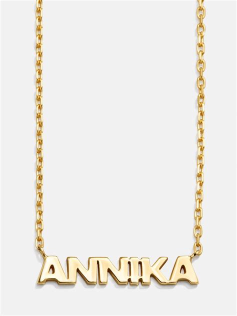 11 Stylish Best Friend Necklaces for Grown-Ups in 2025 | Marie Claire