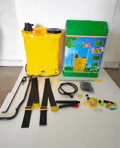 Hand Operated 16 L Agriculture Knapsack Sprayer For Agriculture Use At