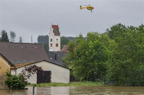 FOTO VIDEO Stanje katastrofe u Njemačkoj Pukle dvije brane oko 85 000