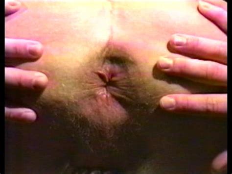 BRETT LADD S ASS UP CLOSE ThisVid