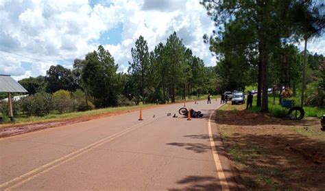 Un Motociclista Murió Al Chocar Contra Un Camión