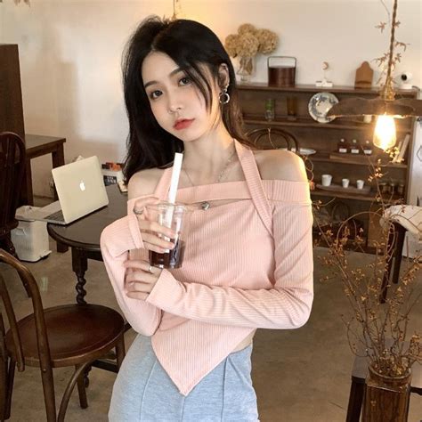 T Shirt Women Pink One Shoulder Halter Neck Slim Fit Long Sleeved I