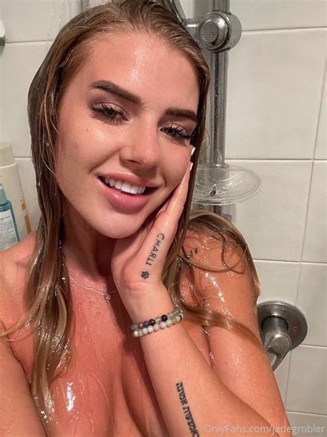 Jade Grobler Outdoor Bikini Selfies Onlyfans Set Leaked TheSexTube