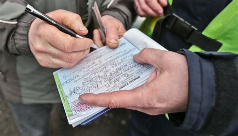 Co wpisać w tytule przelewu za mandat karny Motoryzacja w INTERIA PL