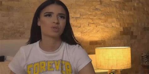 Big Ass Girl Rides Dildo Tnaflix