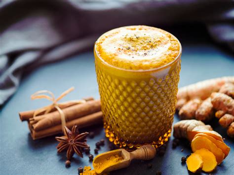 Turmeric Haldi Milk For Weight Loss Haldi Wala Doodh The Most