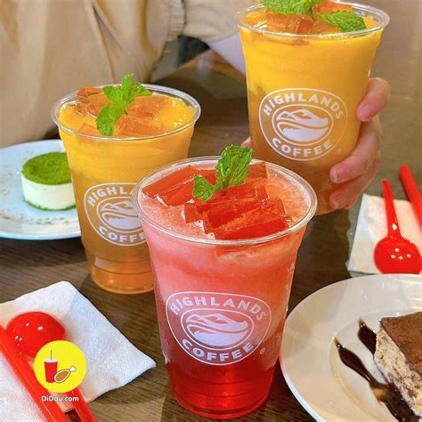 Tr I Nghi M Th C U Ng Hot Nh T H N Y T I Highlands Coffee Tr Tuy T Tr I C Y Th M Ngon S Ng