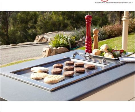 Heatlie Built In Bbq Powder Coated And Stainless Steel Hot Things
