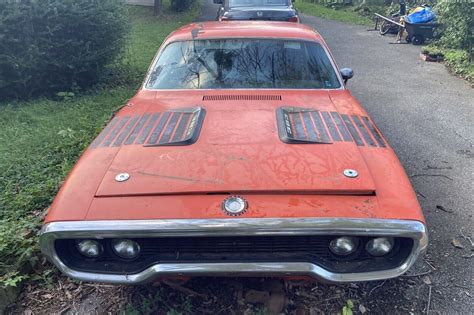 Equipped Plymouth Satellite Sebring Road Runner Tribute