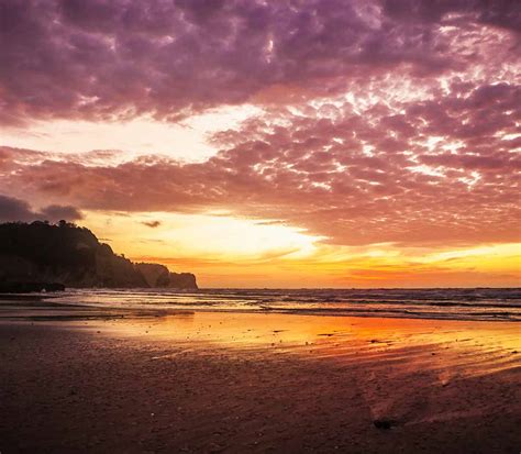 20 Ecuador Beaches To Explore In 2023