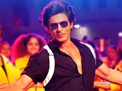 Jawan Here S How Shah Rukh Khan Reacted When A Fan Asked If He Fell In Love With Nayanthara