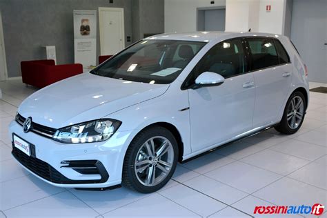 Volkswagen Golf 7 E Restyling 72 Colori Carrozzeria Rossini Auto