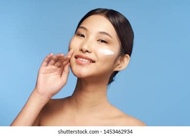 Asian Woman With Naked Shoulders Images Stock Photos Vectors Shutterstock