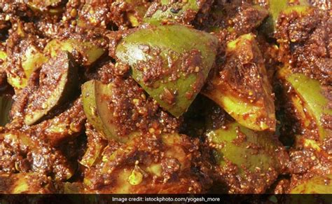 Instant Raw Mango Pickle Achaar Ready In Just 10 Min Watch Recipe Video Ndtv Food