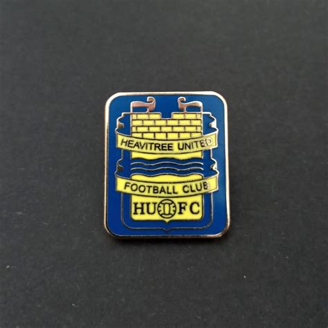 HEAVITREE UNITED FOOTBALL CLUB BUTTERFLY PIN | Grelly UK