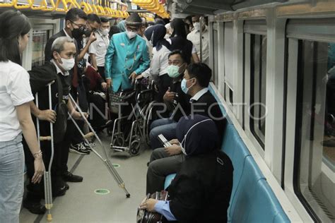 Peringatan Hari Perhubungan Nasional Di Palembang Antara Foto