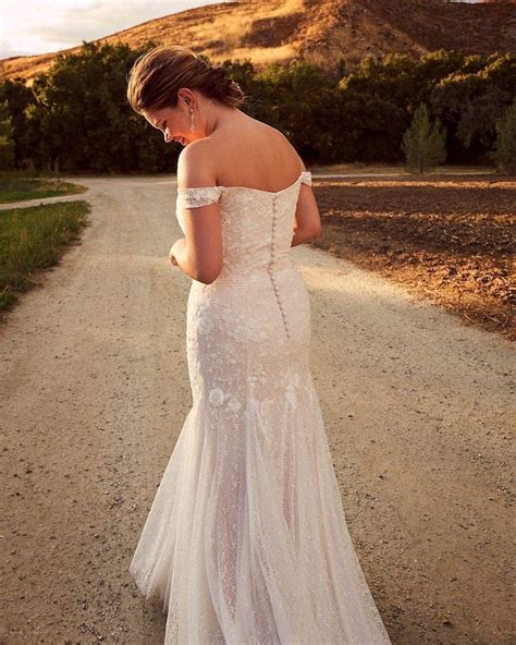 Top 13 Gorgeous Christian Wedding Bride Dress