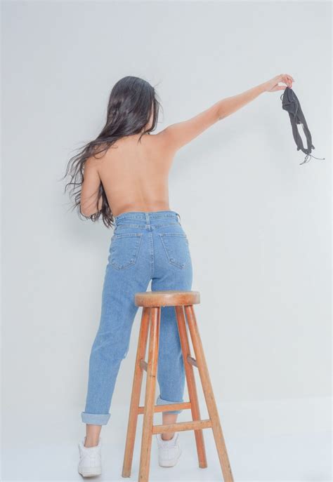 Katie Arias Fappening Model In Her First Nude Shooting Photos The Fappening