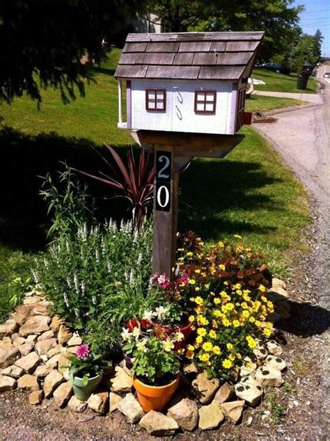 Mailbox Landscaping Ideas For The Best Curb Appeal