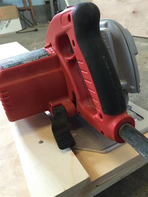 How To Use Circular Saw Fence At Christopher Elias Blog