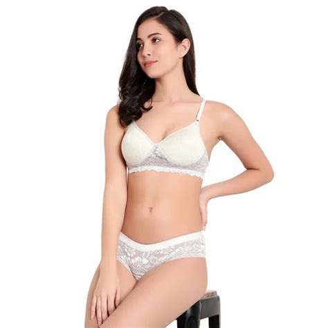 Polyester Women Grey Full Coverage Soft Padded Lace Lingerie Set At Rs 145 Piece In New Delhi