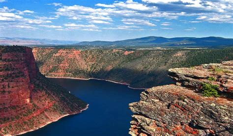 Make Flaming Gorge Nrp Your Escape To Nature Incredible Scenery