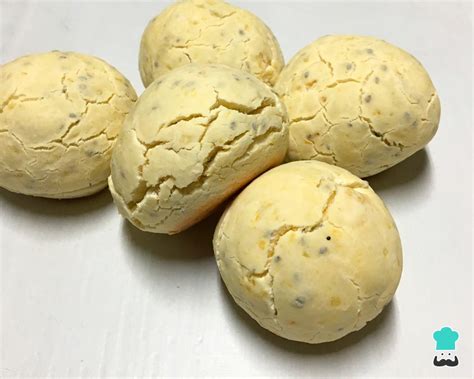 Pão de mandioquinha chia falso pão de queijo