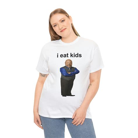 I Eat Kids Meme T-shirt - Etsy