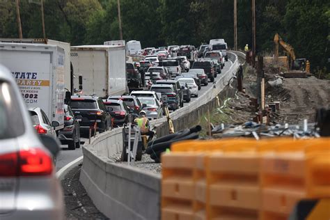 Traffic On Mass Pike West Causes Major Delays For Commuters - RYZE Superfoods