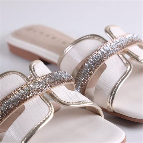 Rasteirinha Ramarim Feminina Metalizada Nude Ouro Branco