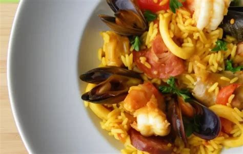 Classic Spanish Paella Recipe