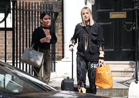 Megan Barton Hanson Meganbartonhanson Nude OnlyFans Leaks Fappening Page 22 FappeningBook