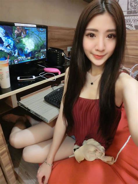 Xuất hiện giải đấu quy tụ toàn Hot Girl Hà Nội lệ phí chưa bằng một bát phở mà được tới 6 skin