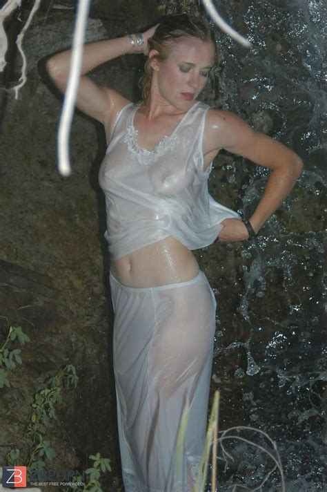 Humid Satin Slide ZB Porn