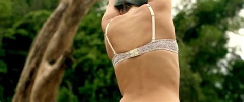 Nude Video Celebs Magda Apanowicz Sexy Lorenza Izzo Sexy The Green Inferno