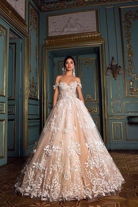 Vestidos De Noiva Nude O Branco Ganha Um Concorrente De Peso