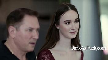 No está mal si no le decimos a nadie padrastro XVIDEOS