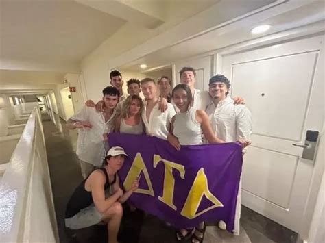 I Ll Bonk UK S Horny Freshers There S Already Been A Rise In University Applications Daily